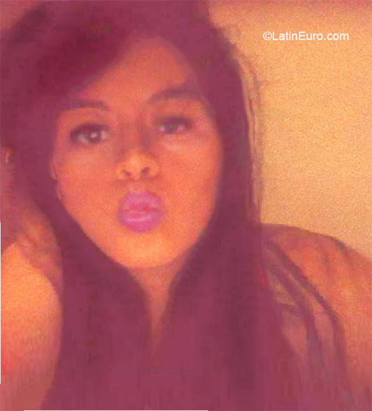 Date this passionate Peru girl Claudia from Chicayo PE1483