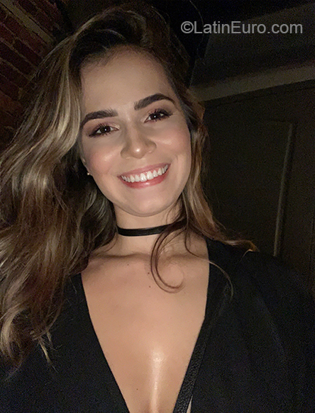 Date this gorgeous United States girl Caterina from Deltona US20622