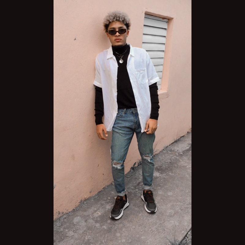 Date this charming Dominican Republic man Lenox from Santo Domingo DO37457