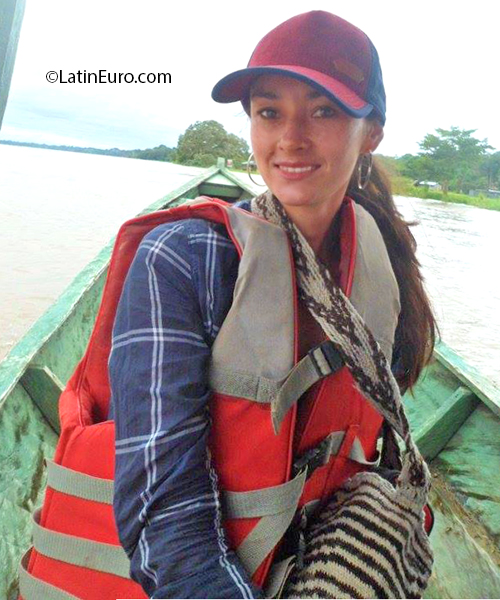 Date this young Colombia girl Arl from Bogota CO28112