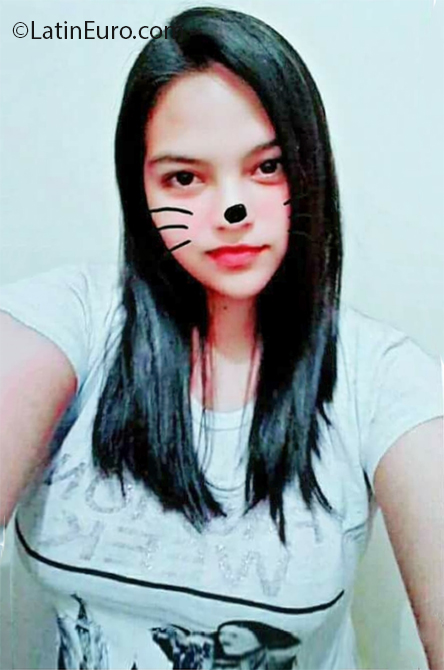 Date this hot Peru girl Angie Murillo from Lima PE1521