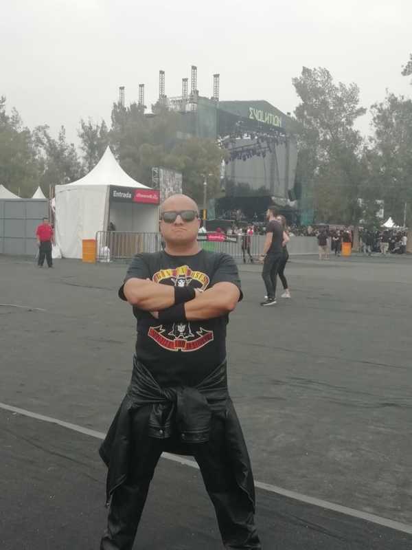 Date this young Mexico man Alex from Mexico City MX1798