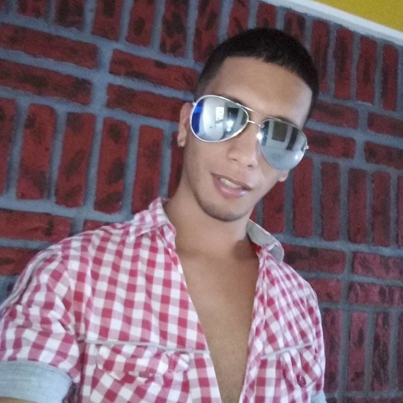 Date this hard body Colombia man Anderson from Cali CO27199