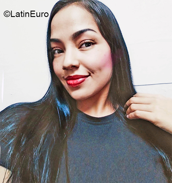 Date this exotic Colombia girl Joanna from Medellin CO27244