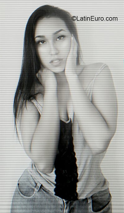 Date this fun Venezuela girl Andrea from Ciudad Guayana VE3175