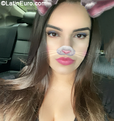 Date this passionate Brazil girl Fabbyane from Sao Paulo BR11126