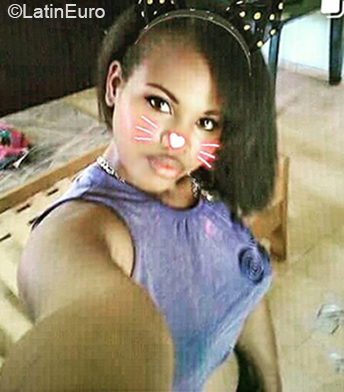 Date this tall Venezuela girl Yurva from Margarita Island VE3201