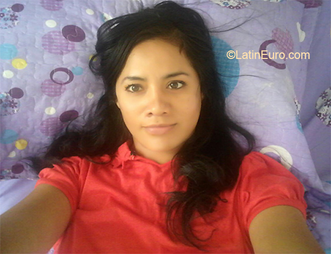 Date this funny Peru girl Asuka from Lima PE1575