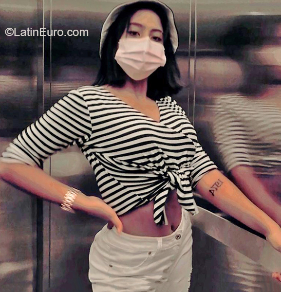 Date this fun Costa Rica girl Alondra from Heredia CR398