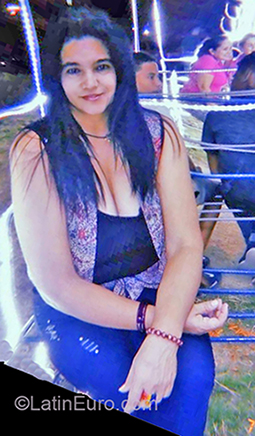 Date this stunning Venezuela girl Anny from Puerto la Cruz VE3326