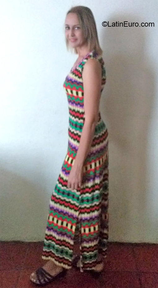 Date this passionate Venezuela girl Mariluna from Barinas VE3345