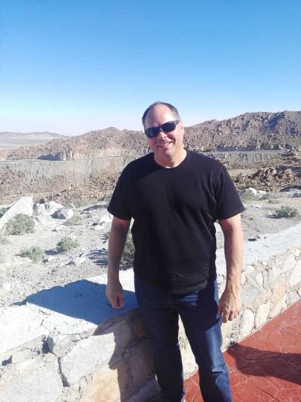 Date this lovely United States man Rikski from Oceanside US20869