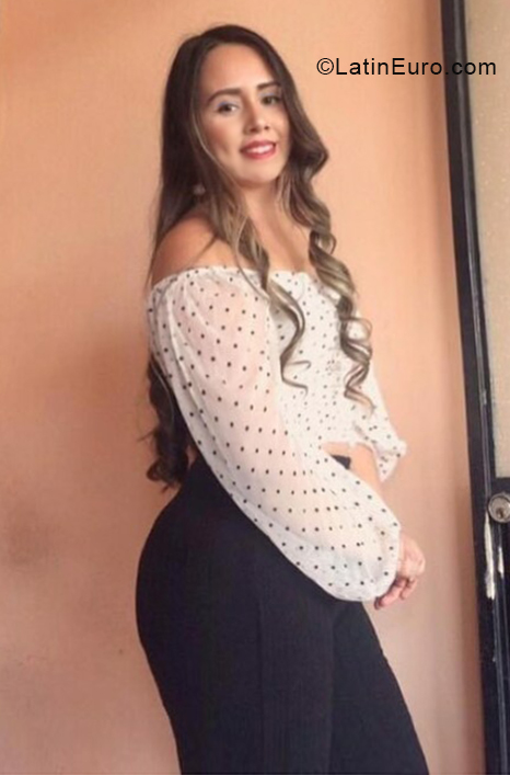 Date this cute Mexico girl Camila from Mexico City MX2045