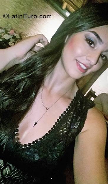 Date this fun Colombia girl Paola from Pereira CO28424