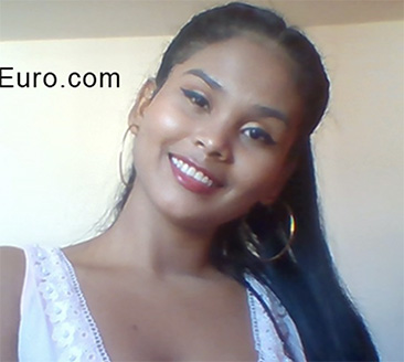Date this funny Colombia girl Luisa from Pereira CO28554