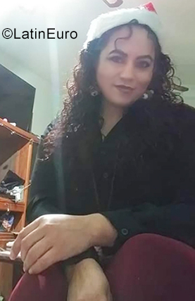 Date this happy Mexico girl Medmex from Tijuana MX2119
