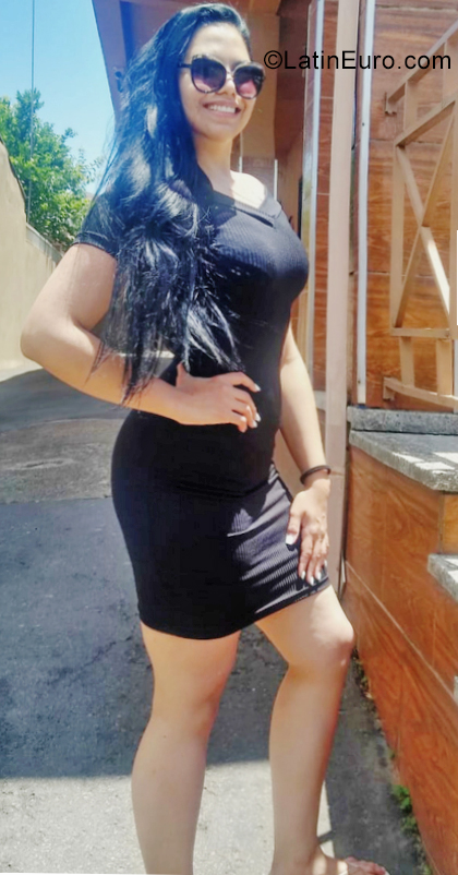 Date this beautiful Brazil girl ............ from .............. BR11255