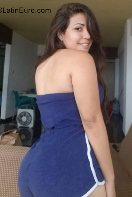 Date this stunning Venezuela girl Anabelys from Caracas VE4031
