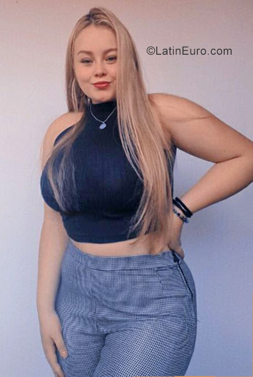 Date this cute Costa Rica girl Jimena from San Jose CR468