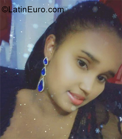 Date this good-looking Dominican Republic girl Estefany from Higuey DO39231