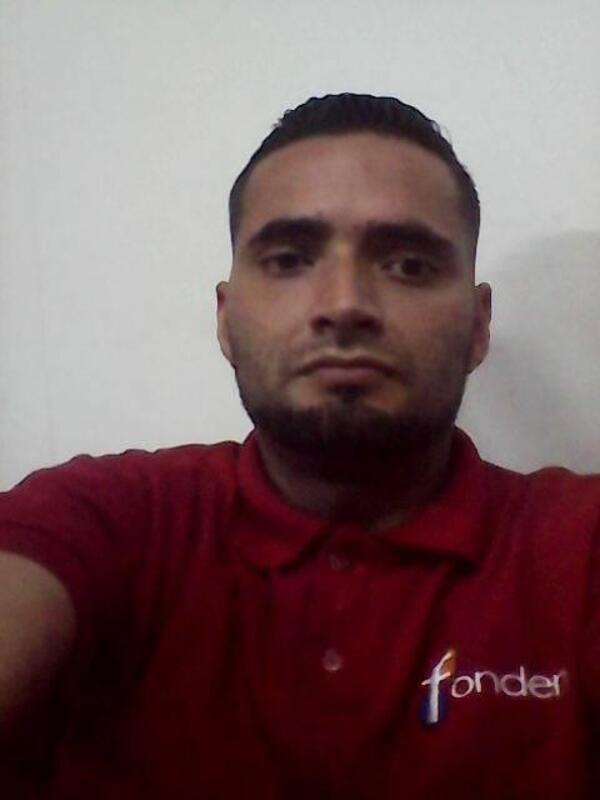 Date this sensual Venezuela man Leonardo from Caracas VE3713