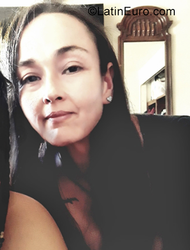 Date this tall Mexico girl Marykarla from Nogales MX2265