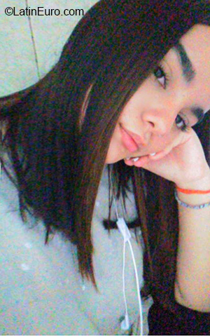 Date this lovely Argentina girl Dani from Mendoza AR717