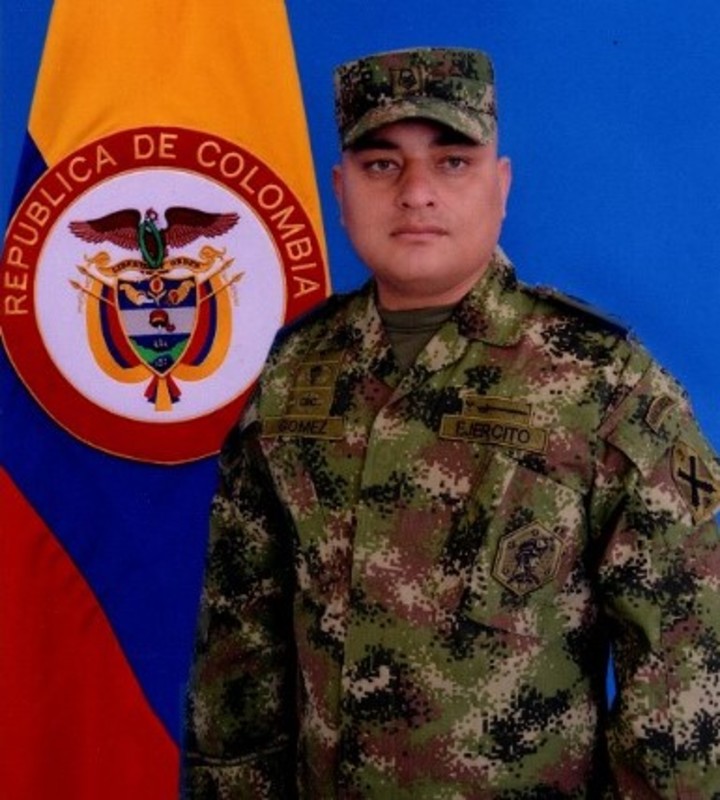 Date this fun Colombia man Luis from Buga CO30018
