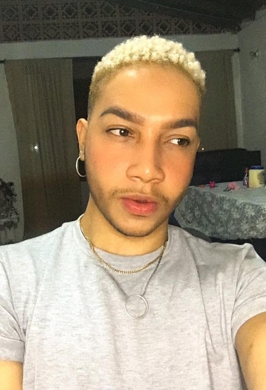 Date this tall Colombia man Luis Monsalve from Medell&iacute;n CO30019