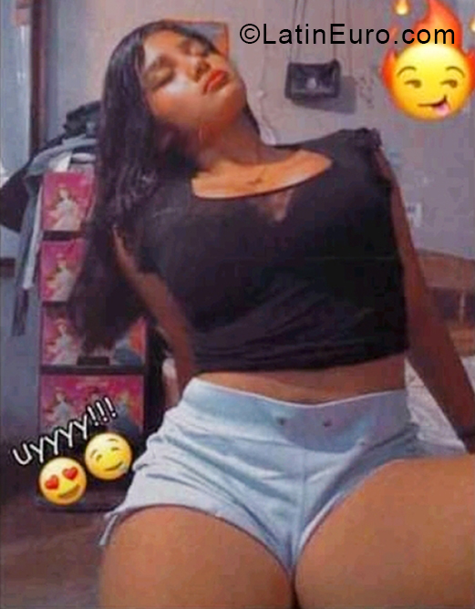 Date this sultry Nicaragua girl Rose from Managua NI283