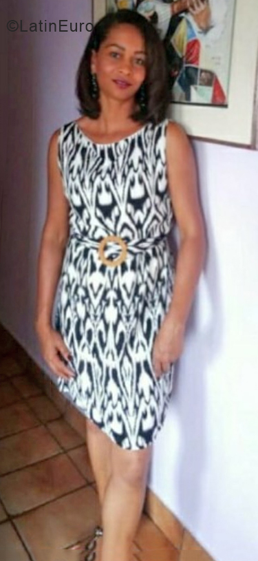 Date this foxy Brazil girl Mary from Sao Paulo BR11365