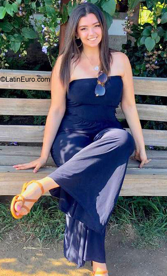 Date this charming Nicaragua girl Elieth from Granada NI286