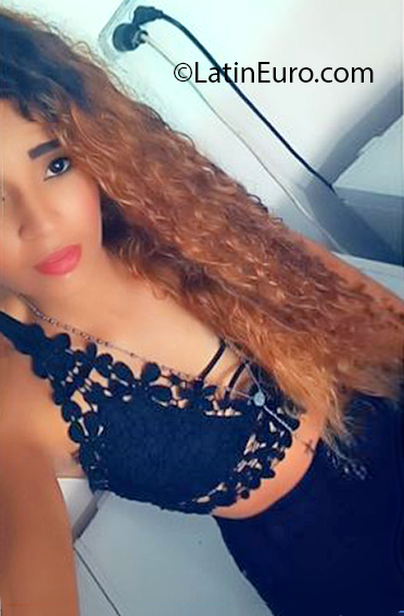 Date this tall Colombia girl Anna from San Martin Meta CO30712