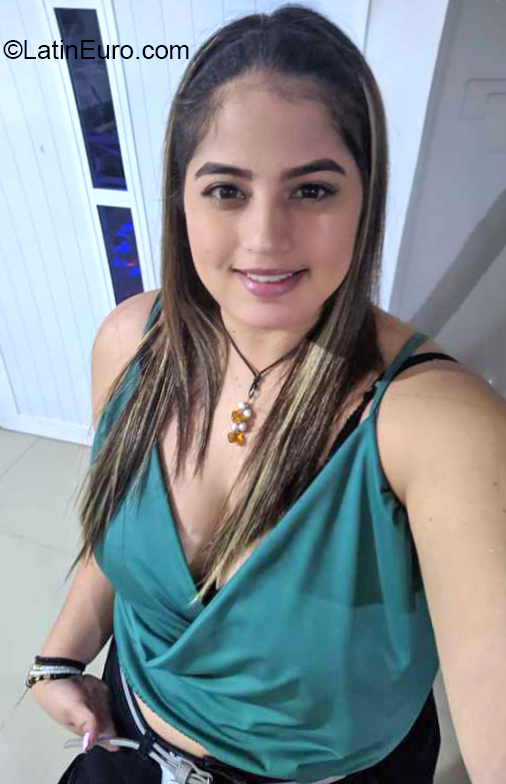 Date this passionate Colombia girl Liseth from Cali CO31974