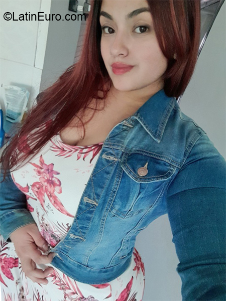 Date this lovely Spain girl Astrid from LANZAROTE, ARRECIFE, CANARIAS ES668