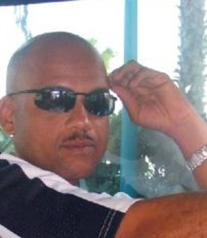 Date this sultry Cayman Islands man DON from George Town KY25