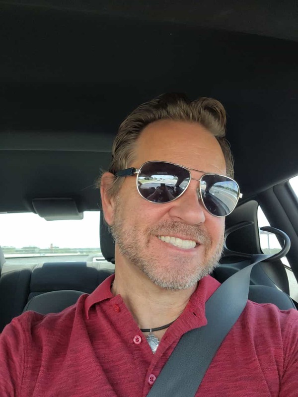 Date this stunning United States man Mike from Austin UM81