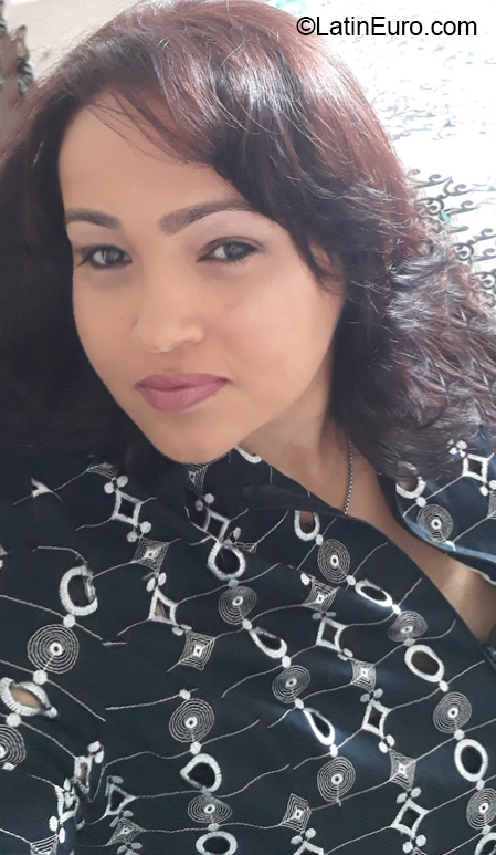 Date this happy Brazil girl Marisol from Olinda BR11530
