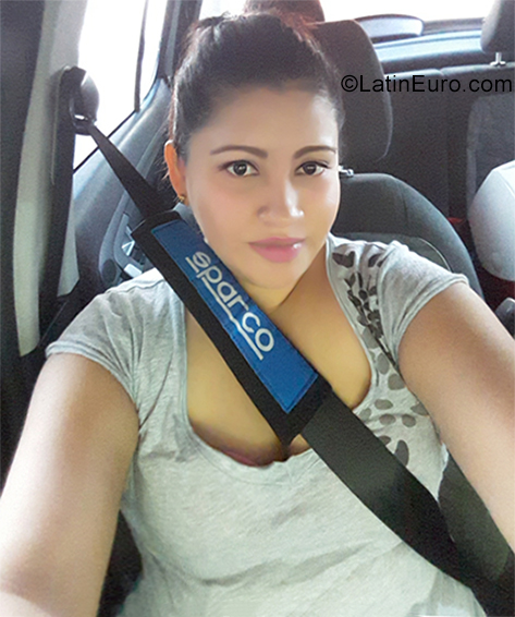 Date this athletic Costa Rica girl Star from San Jose CR493