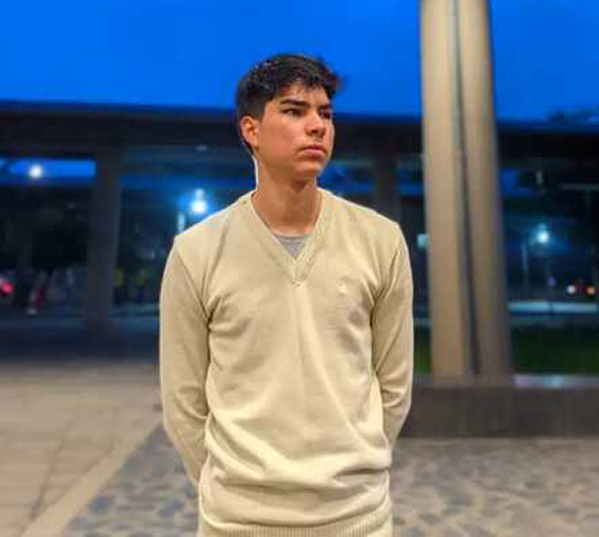 Date this sensual Colombia man Richard from Cali CO31100