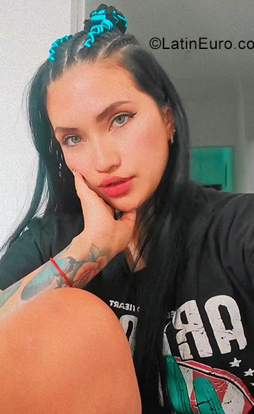 Date this tall Brazil girl Clara from Sao Paulo BR11552