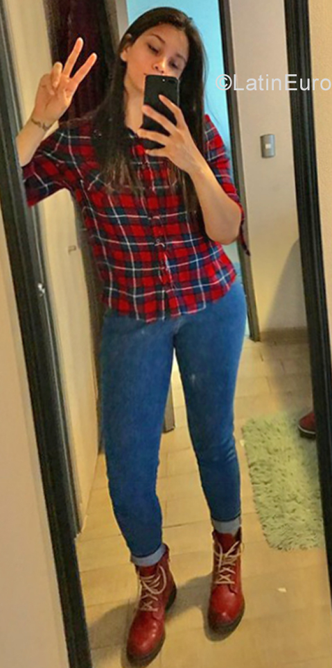 Date this young Chile girl Jane from Santiago CL295