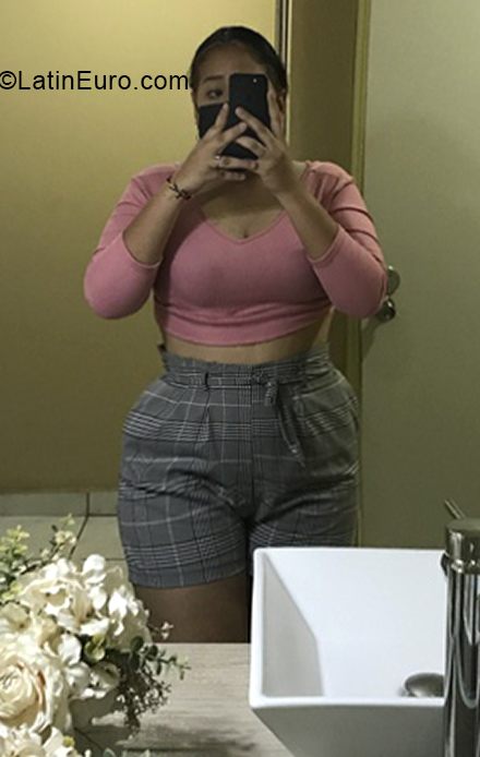 Date this pretty Mexico girl Dalila from Hermosillo MX2526