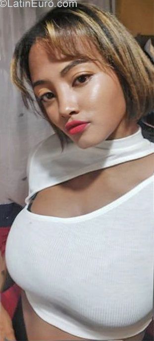 Date this good-looking Dominican Republic girl Lorena from Santo Domingo DO40455