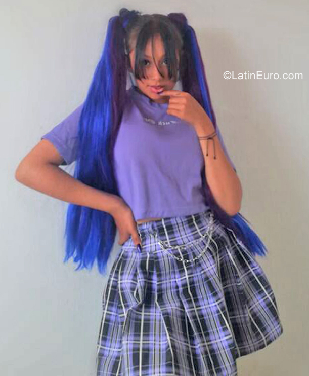 Date this beautiful Colombia girl Catalina from Bogota CO31202