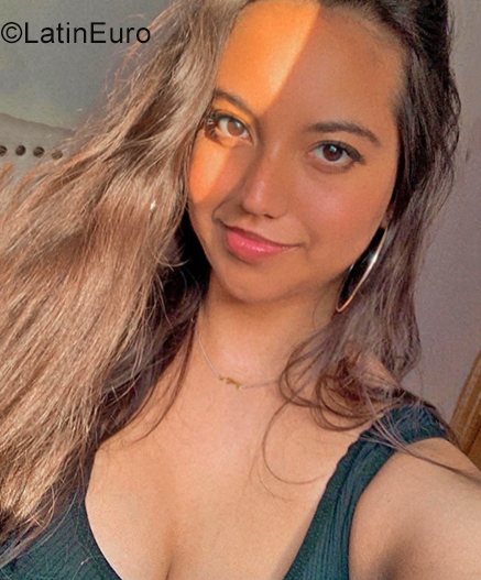 Date this passionate Spain girl Carla from Madrid ES676