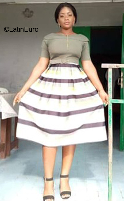 Date this beautiful United States girl Claire from Phoenix US25641