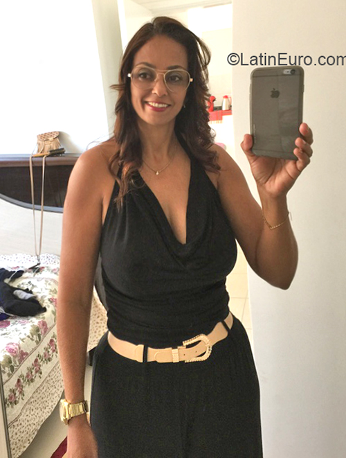 Date this exotic United States girl Marcileide from Dallas US21608