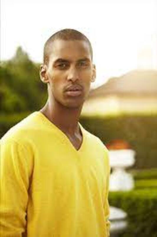 Date this happy United Kingdom man Ayman from London GB1046