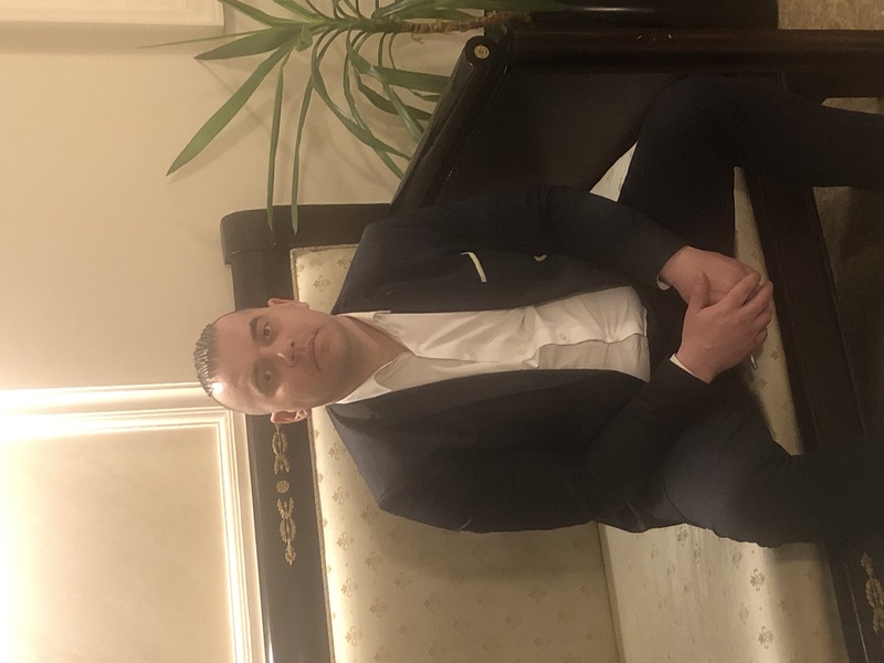 Date this georgeous United States man Igor from Low Angeles US21629